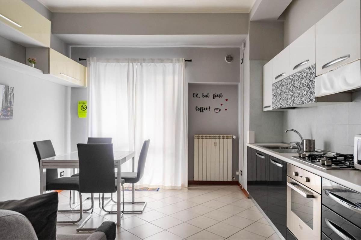 Etna Apartment Roma Esterno foto